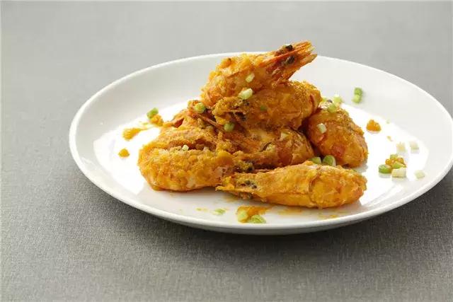 这家店把地道港式海鲜搬来了上海！