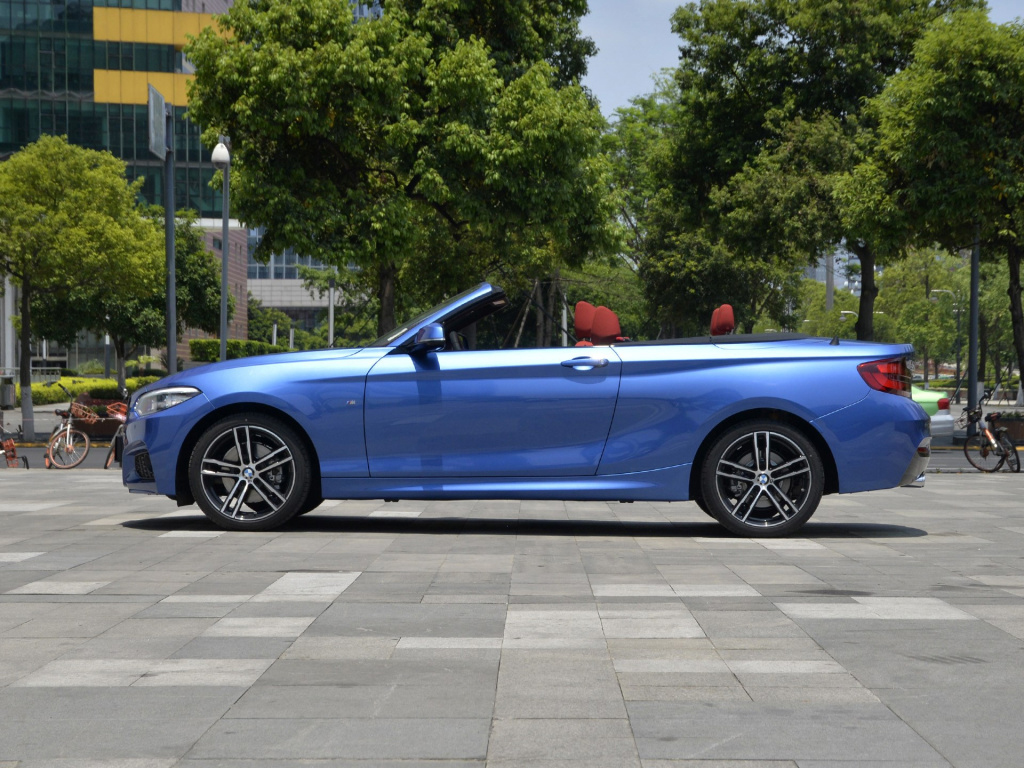 最新款宝马4座硬顶敞篷车报价,十万左右的宝马四座硬顶敞篷车