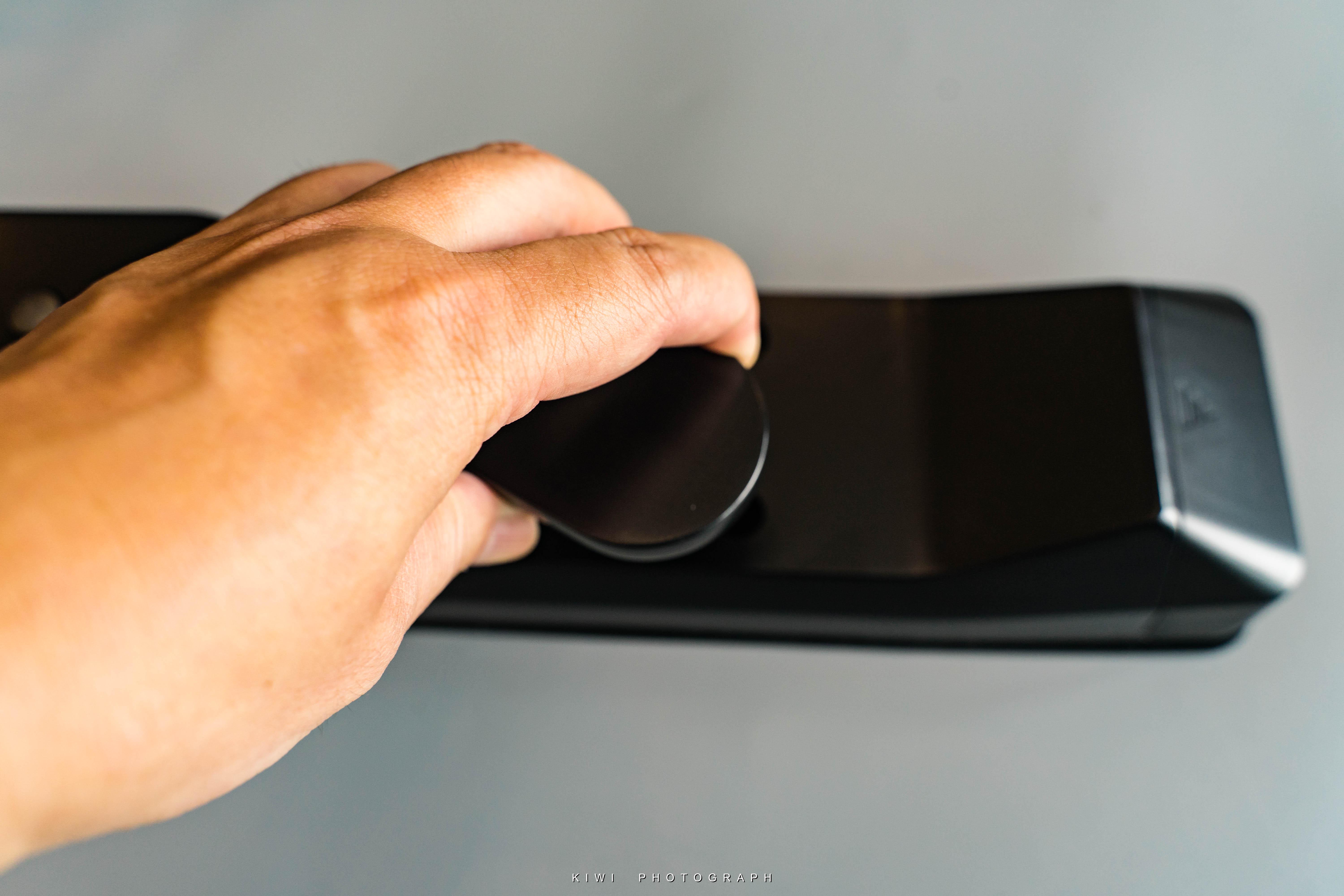 华为智选德施曼智能门锁安装视频,华为智选德施曼全自动门锁测评