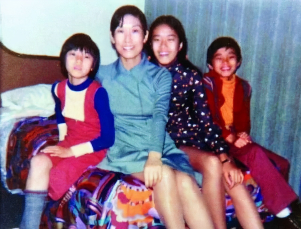 周星驰前女友再曝分手细节,周星驰前女友败诉