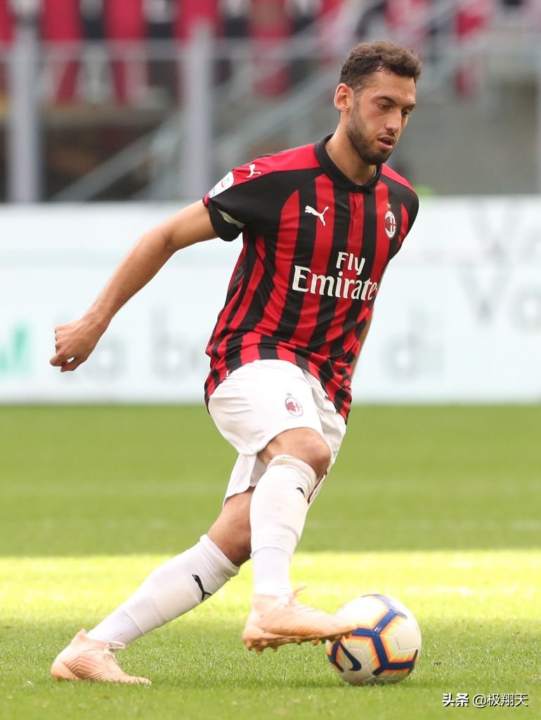 看别人家的U23！三场比赛他就征服米兰加图索一意外却打开新局面