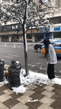 搞笑GIF,幽默内涵段子：我是有原则的！