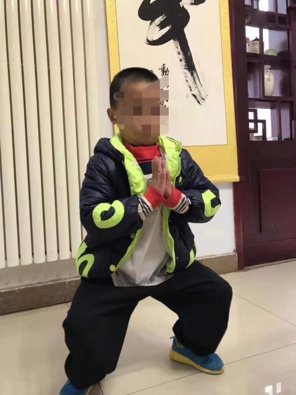 7岁男孩习武被教练击死,7岁男童武校身亡涉事教练被判6年