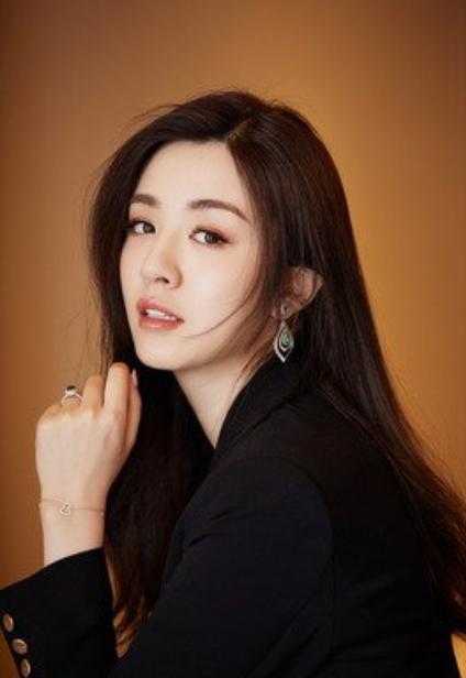 王晓晨郑恺毕业照片 (郑恺王晓晨青春同学会哪一期)