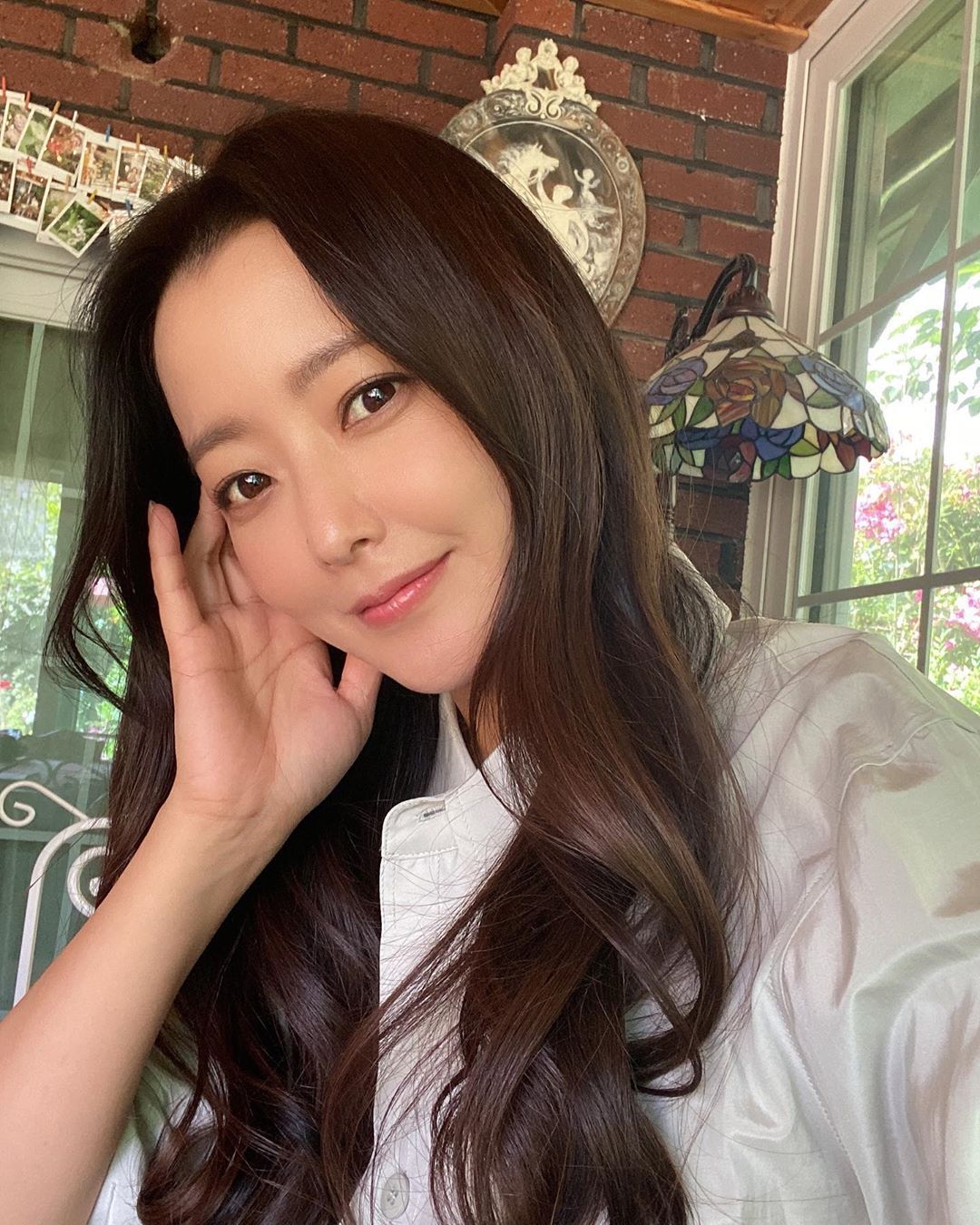 43岁豪门阔太金喜善晒近照,金喜善颜值巅峰出席活动