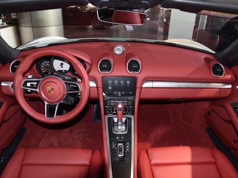 保时捷718适合代步吗,保时捷718购买过程