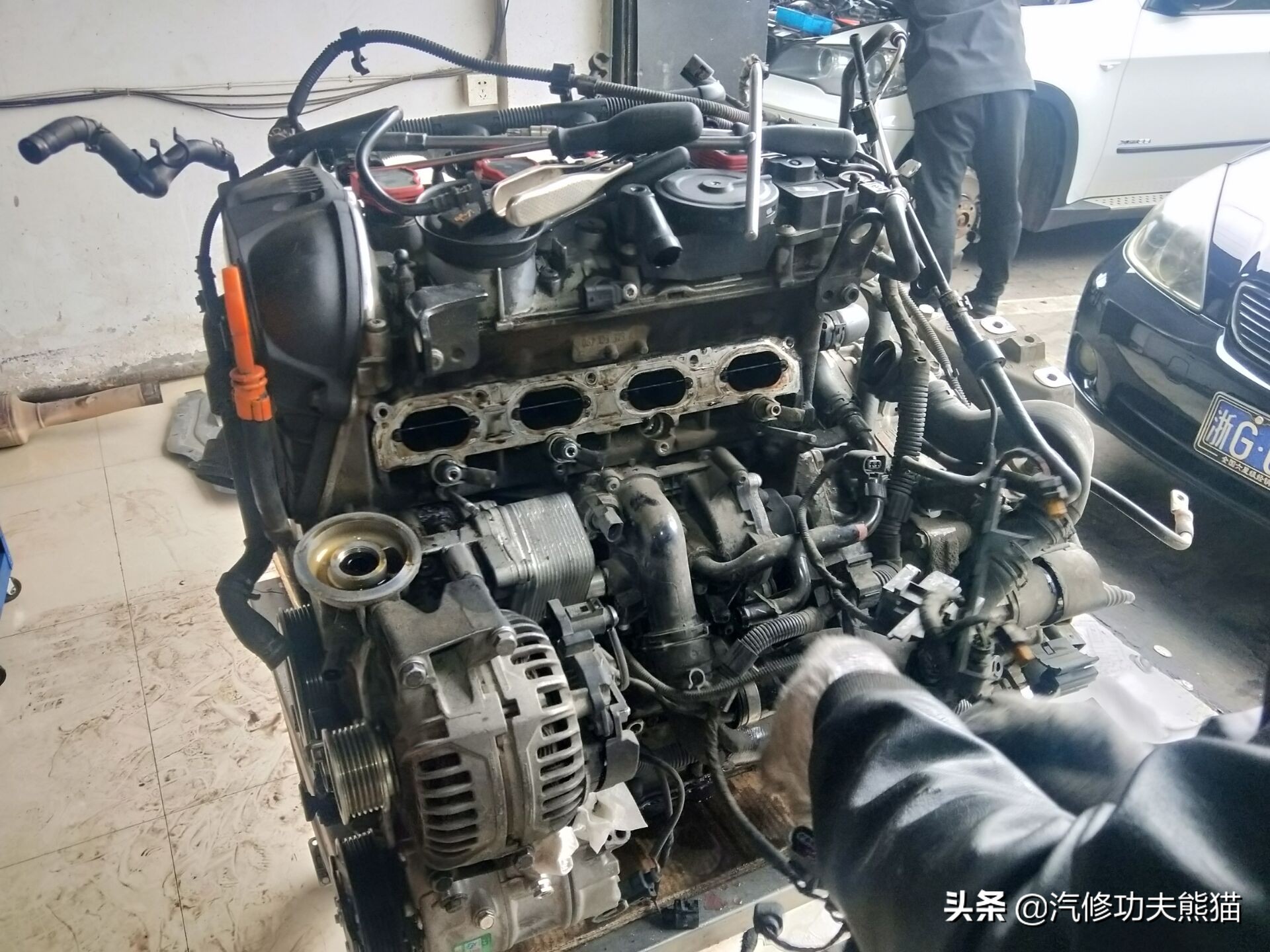 斯柯达明锐2010款2.0烧机油吗,09款斯柯达明锐1.6烧机油怎么解决