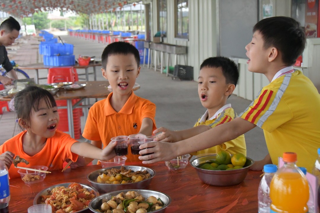 莞师附小407班亲子丨快乐有趣无极限，学习成长看得见