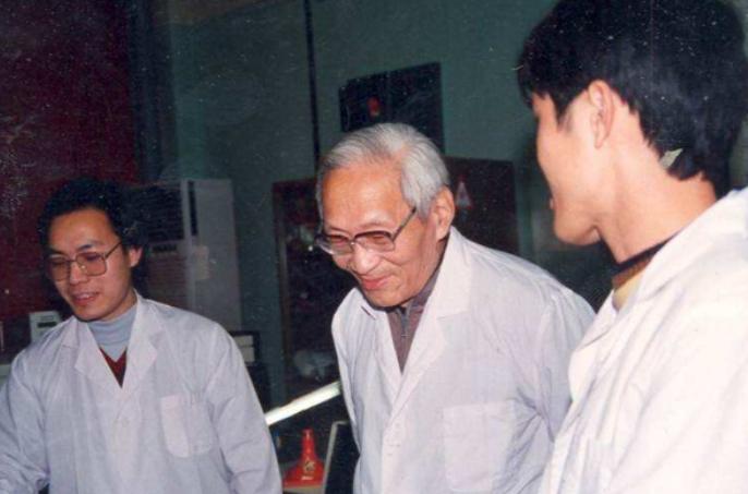 沉迷佛学的四句话,沉迷于佛学