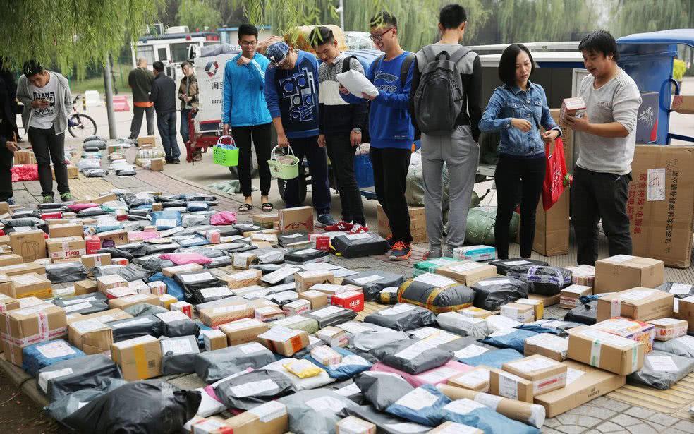 速度最慢的3家快递，网友建议：你们改名“慢递”吧！