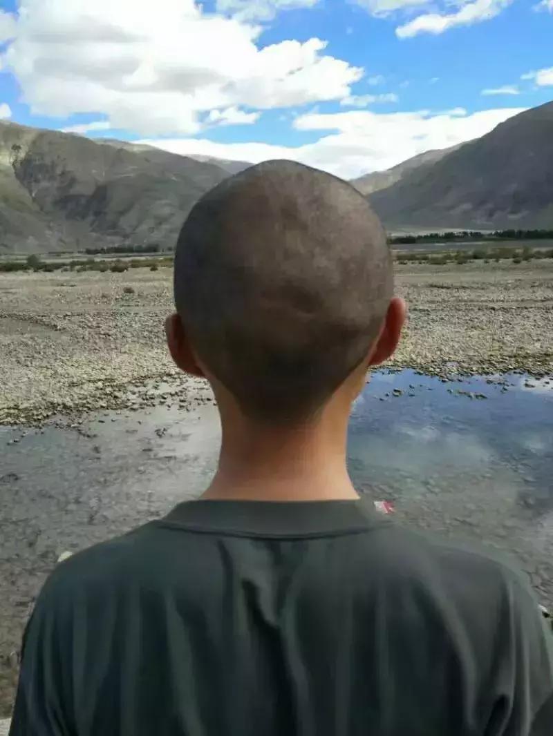 我的*藏西**战友，再敬最后一个军礼！