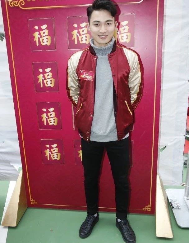 凭《开心速递》爆红入屋！24岁TVB新晋小生感恩剧集带携赚外快