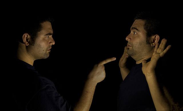 真正有效唤醒第二人格的方法,怎么唤醒第二人格方法真人示范