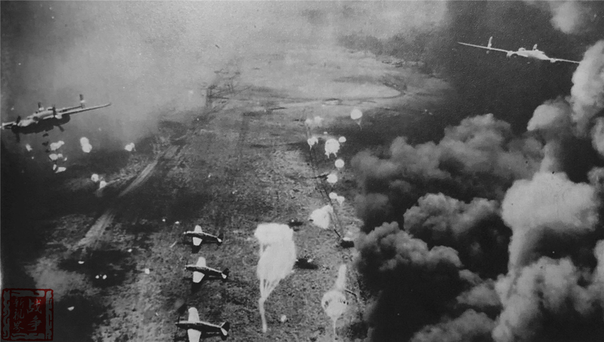 航空炸弹能不能炸毁航母,二战美军战略轰炸