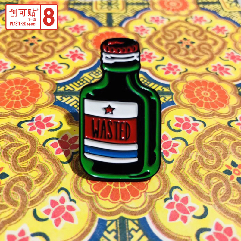 除了插画生猛，这家潮店如何把创意卖出上百万？