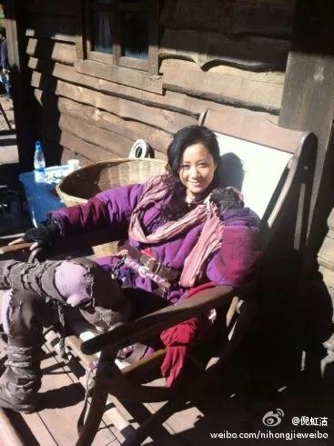 倪虹洁人到中年,42岁倪虹洁美丽依旧