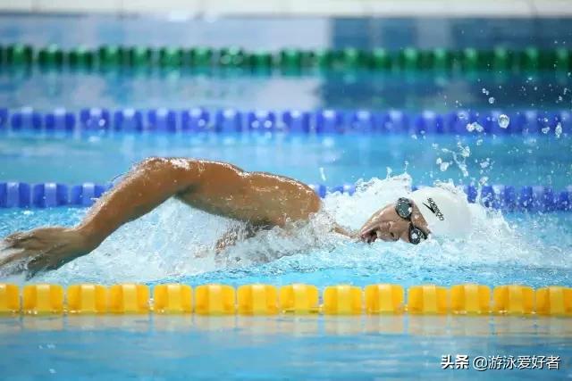 游泳应该练习哪些体能,游泳练呼吸怎么练