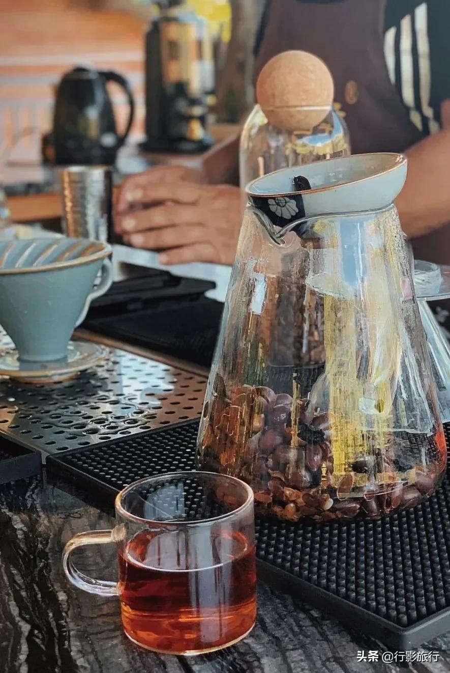 云南西双版纳地方介绍,云南西双版纳旅游简介