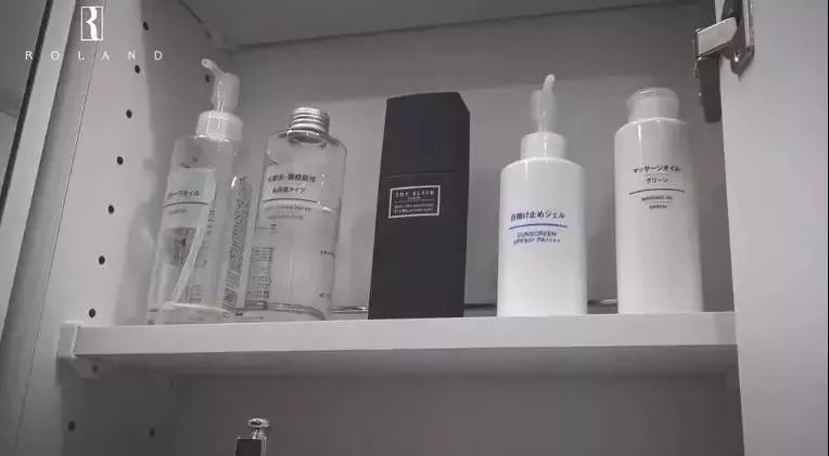 日本第一牛郎：27岁、出身名校、一夜狂赚3000万，割迷妹如割韭菜