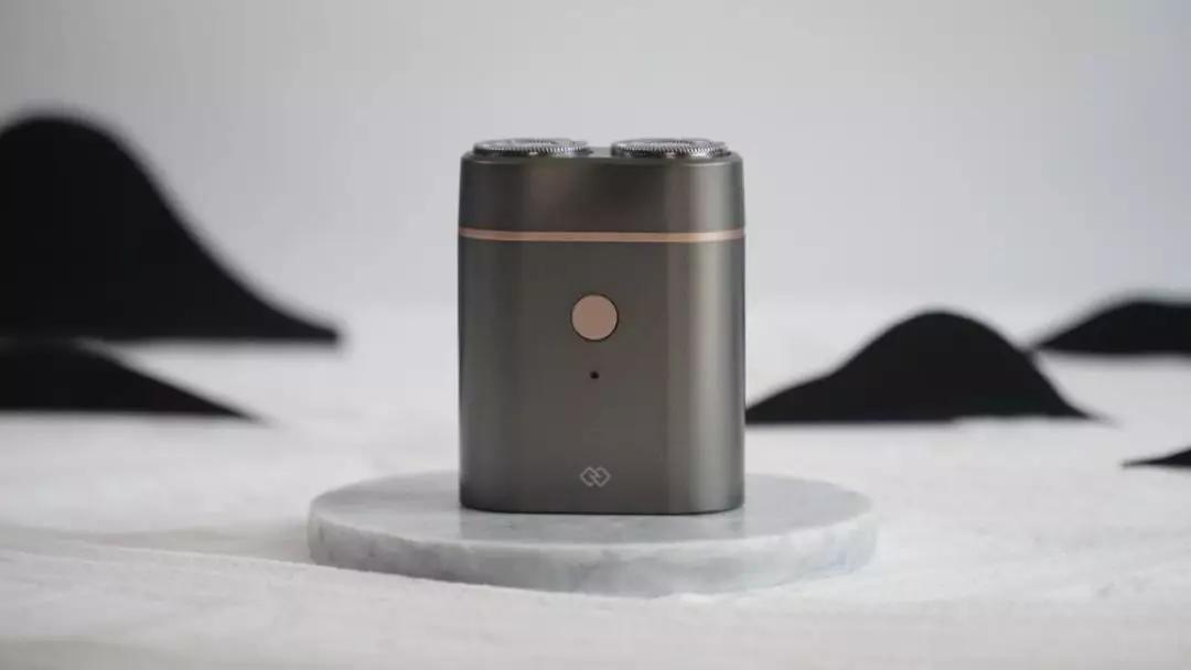 削铁如泥剃须刀,巴掌大的剃须刀你用过吗