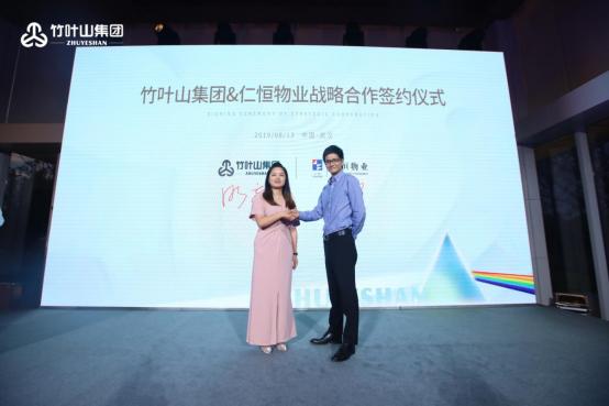 绔瑰彾灞遍泦鍥㈠彂甯冧細,闀滆涓栫晫鍋ュ悍鏈潵