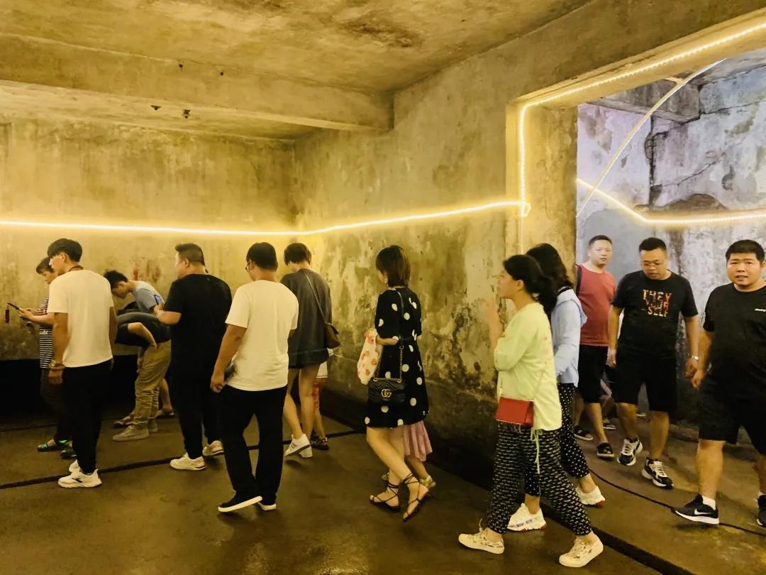 渭南丹凤葡萄酒厂新闻报道,西安客户来考察