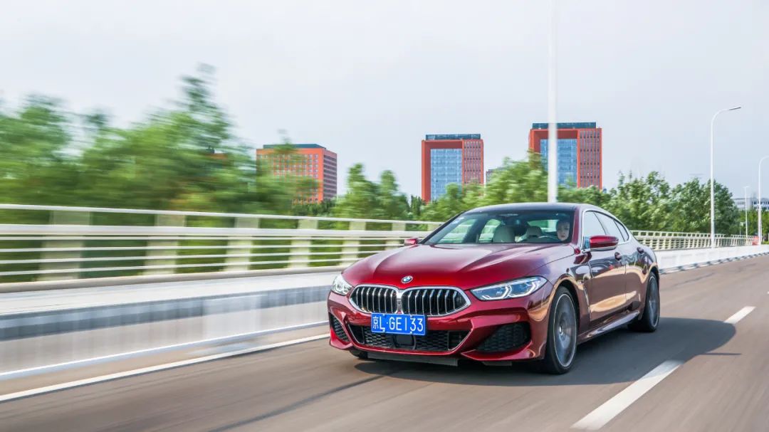 2021款宝马840i双门跑车落地价,人生第一台轿跑全新宝马840i