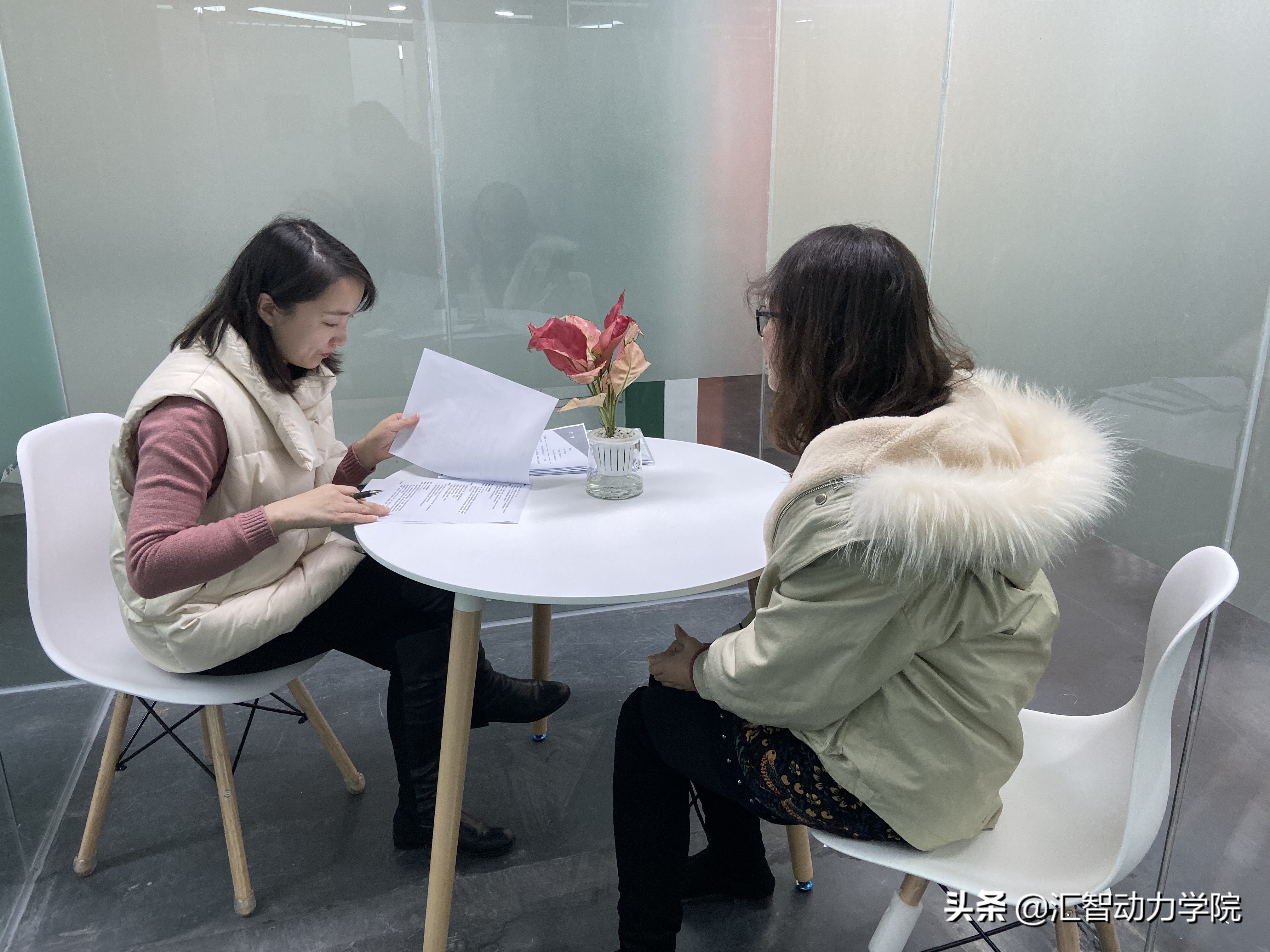 涓婃捣鏄撳疂杞欢鏈夐檺鍏徃瀹樼綉,涓婃捣鏄撳疂杞欢鏈夐檺鍏徃鎷涜仒