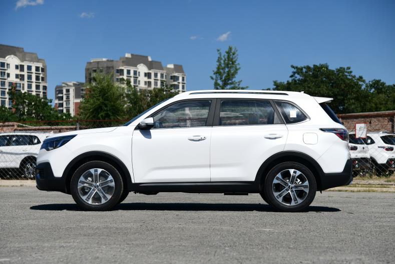 2018款起亚智跑油耗6.9,2.0l老智跑油耗多少