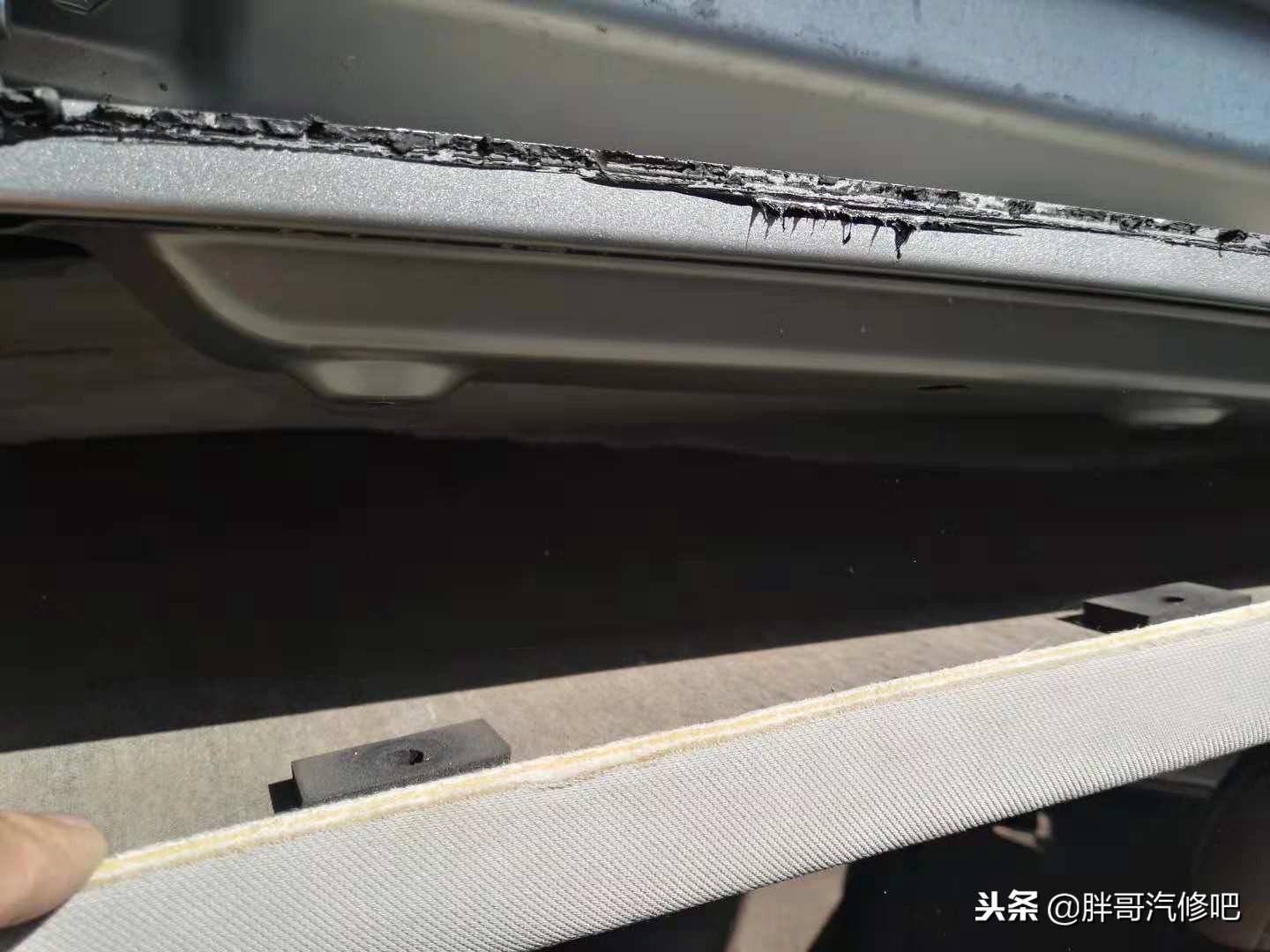 汽车拆顶棚异响,车辆顶棚异响解决方法