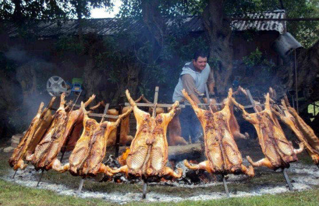 从商业角度看欧洲杯,巴西vs阿根廷足球