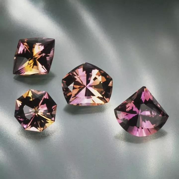 招财珠宝紫晶洞,招财吸金的珠宝