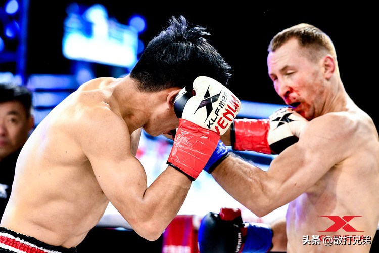 中国小将顶住压力拿下世锦赛首金,中国小将霸气夺冠视频