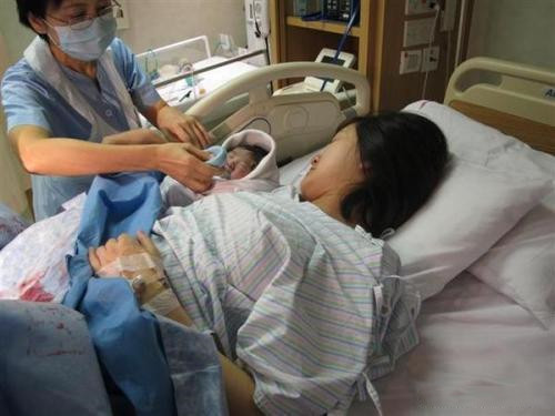 顺产中遇到的尴尬事,顺产完需要穿裤子吗