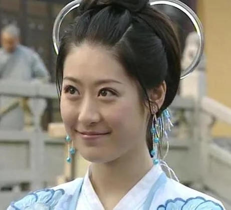 17岁成为星女郎后续,少年包青天陆湘湘资料