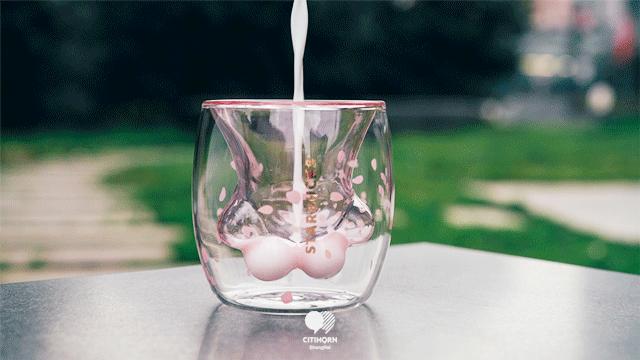 星巴克猫爪杯遭疯抢甚至大打出手,星巴克猫爪杯深夜排队疯抢