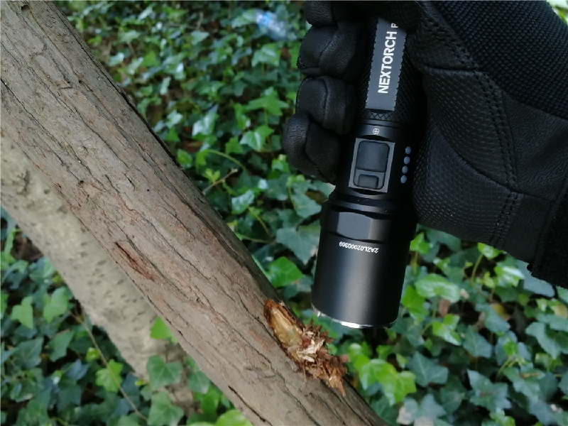 和纳丽德p80差不多的手电,手电王纳丽德p80夜间评测