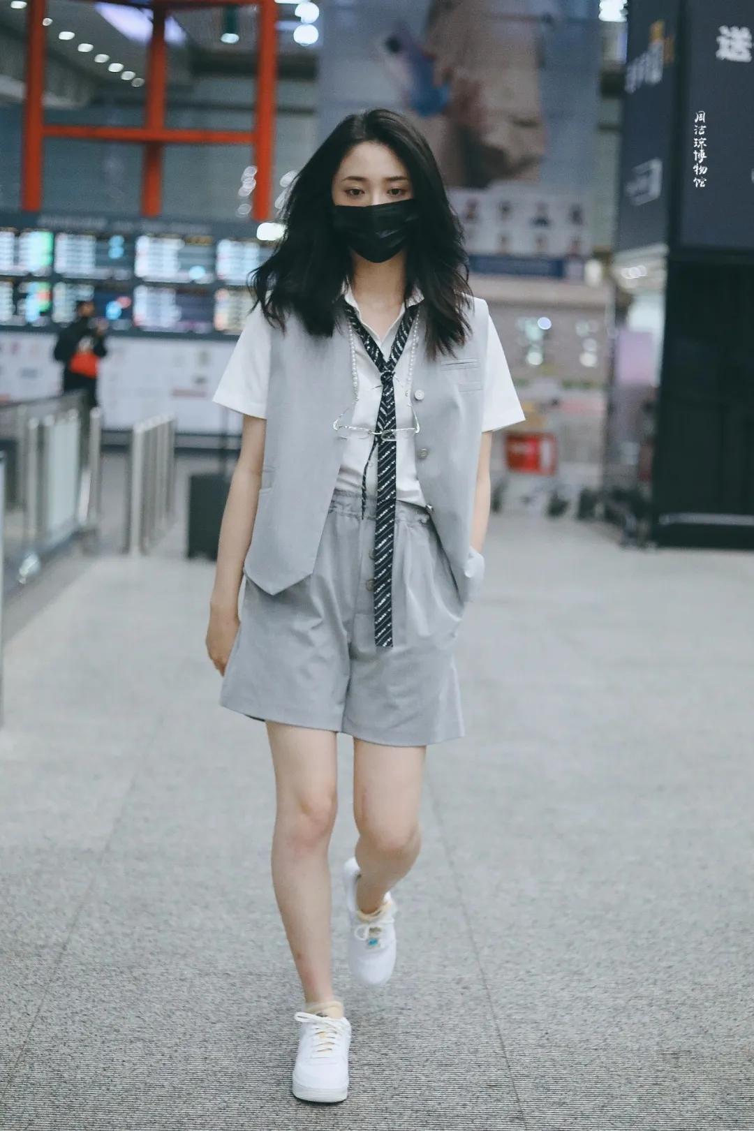 allwhite质感穿搭,allwhite穿搭小个子西装