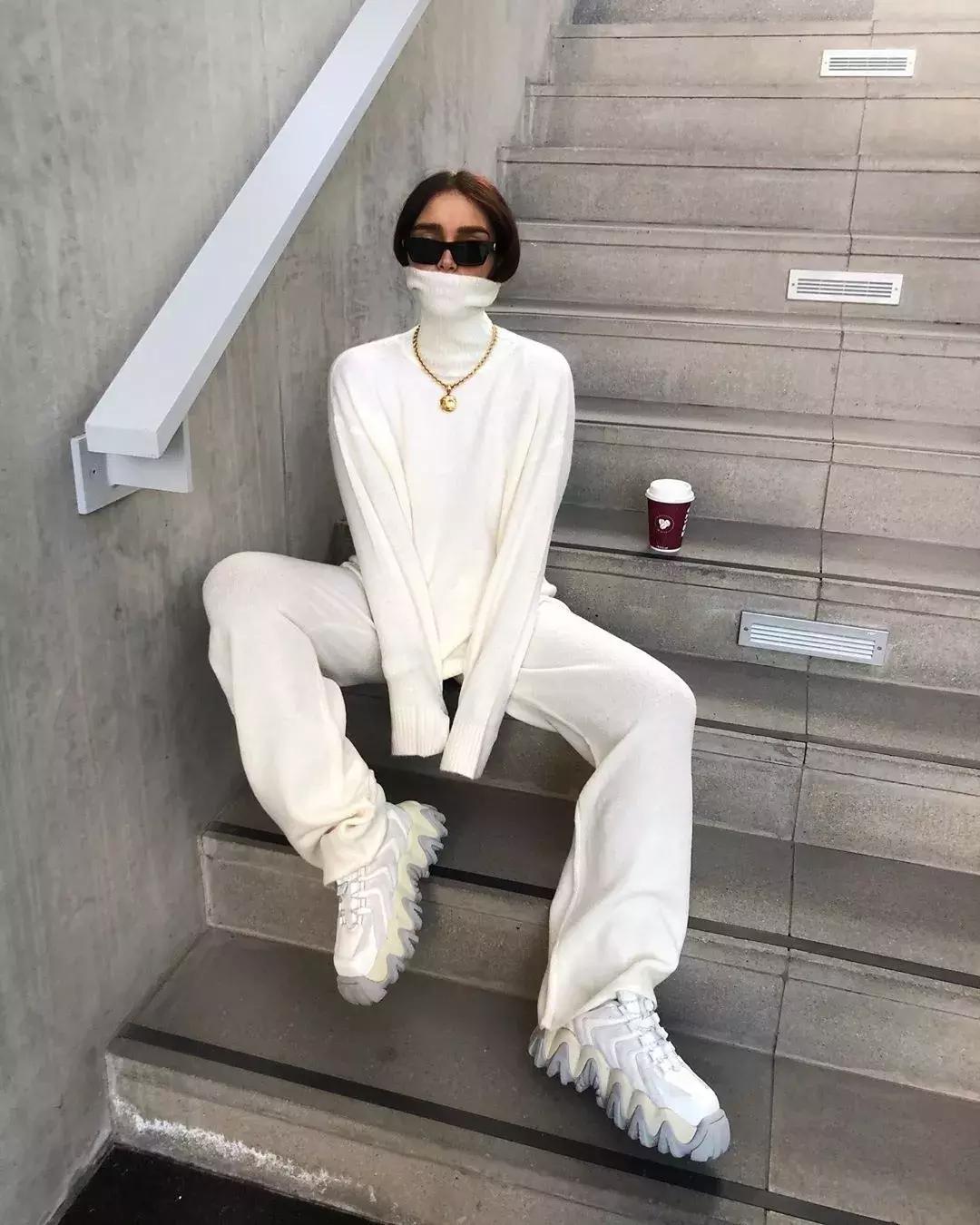 黑色阔腿裤加长版垂感慵懒风秋冬,秋冬慵懒感阔腿裤