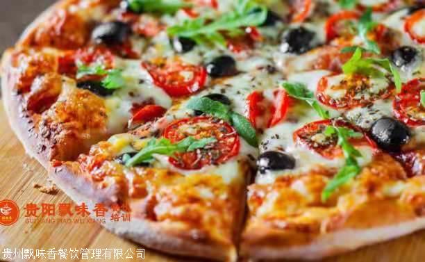 披萨皮做披萨的家常做法,有披萨饼底的披萨的家常做法