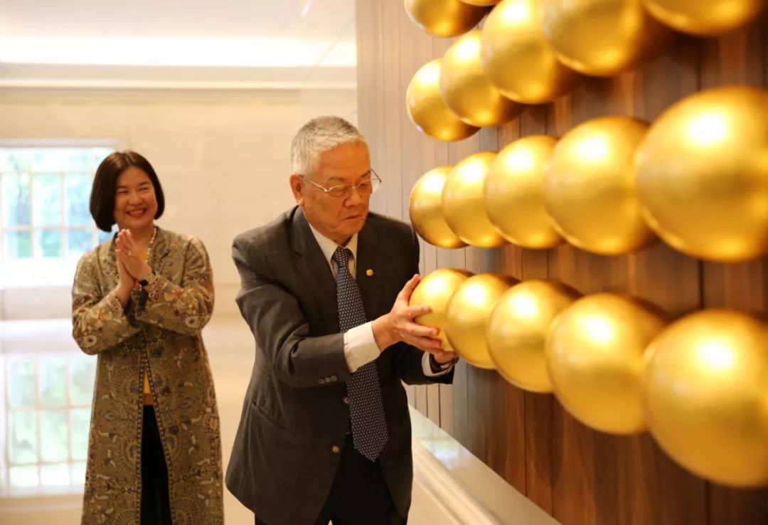 震旦迈向第五十五年,庆祝震旦外国语40周年朗诵词