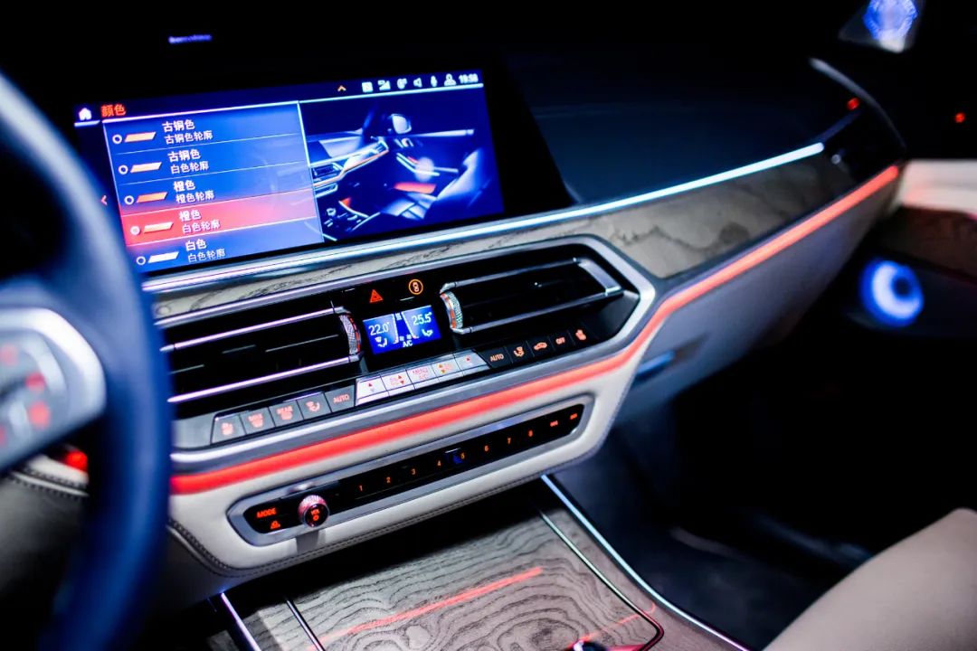 迈向奢华新高度全方位体验宝马X7