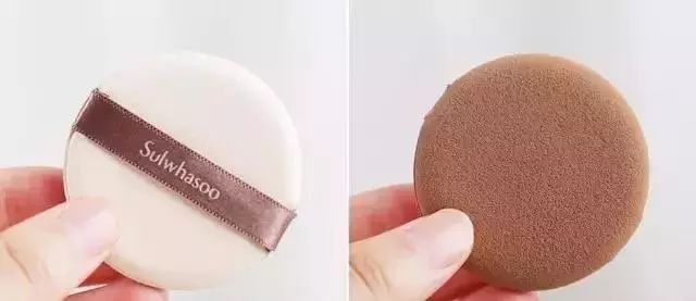 张柏芝拍的气垫,张柏芝戴的气垫