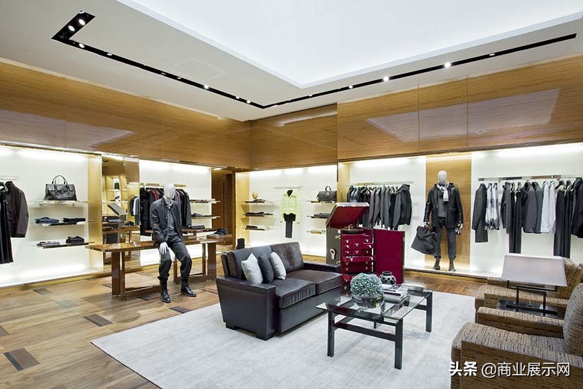 路易威登伦敦精品店,路易威登lv中国总代理