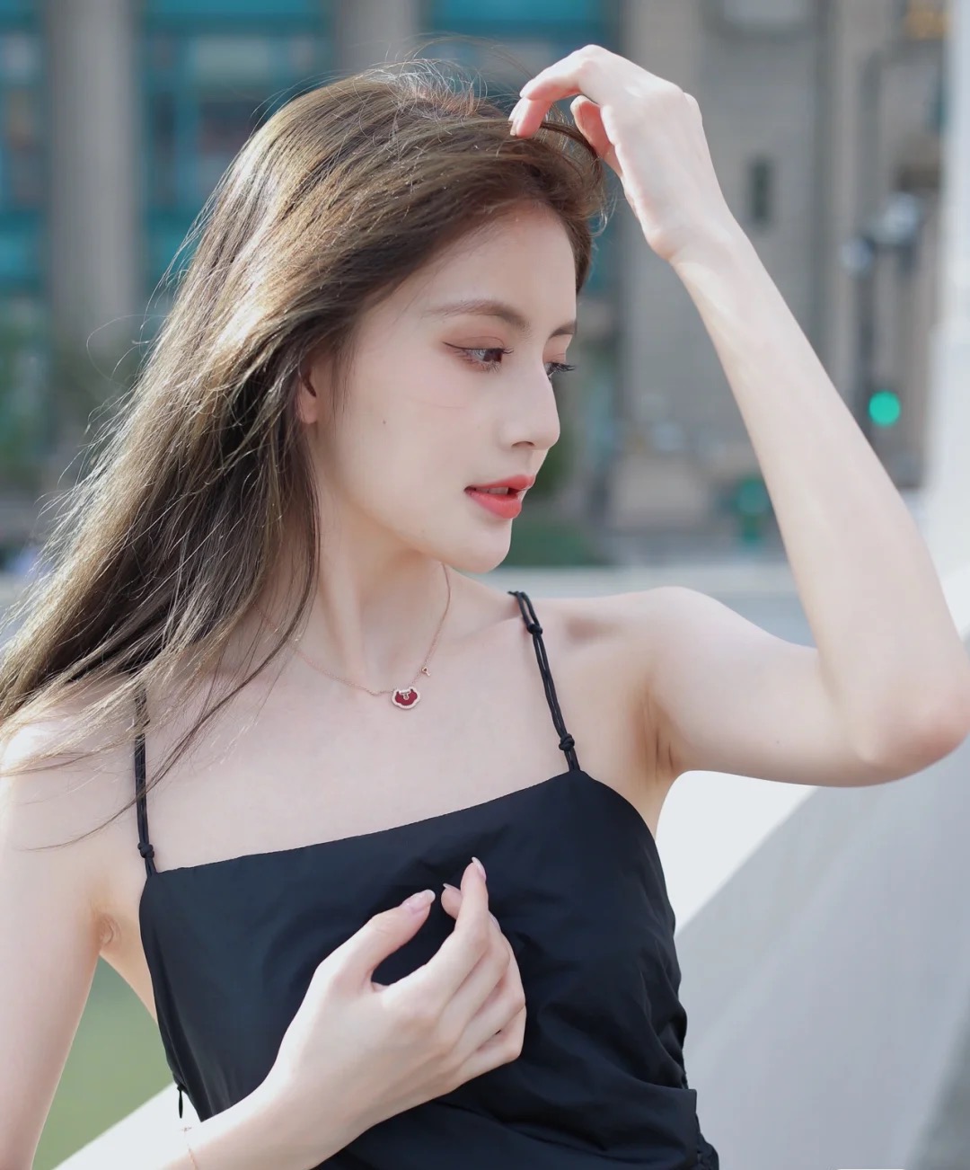 夏天底妆脱妆怎么补救,1小时脱妆1分钟夏日超强持妆大法