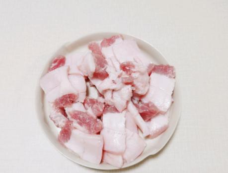 炒竹笋需要焯水吗?用冷水好还是热水?学会3点技巧,竹笋脆又嫩