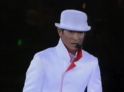 当刘德华遇到周杰伦,刘德华模仿贝克汉姆世界杯片段