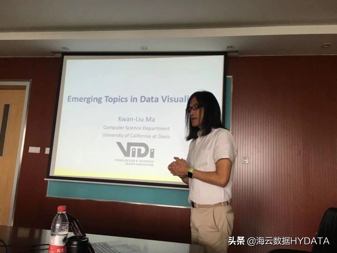 行业观点|加州大学教授马匡六：如何“跳进”数据看数据？