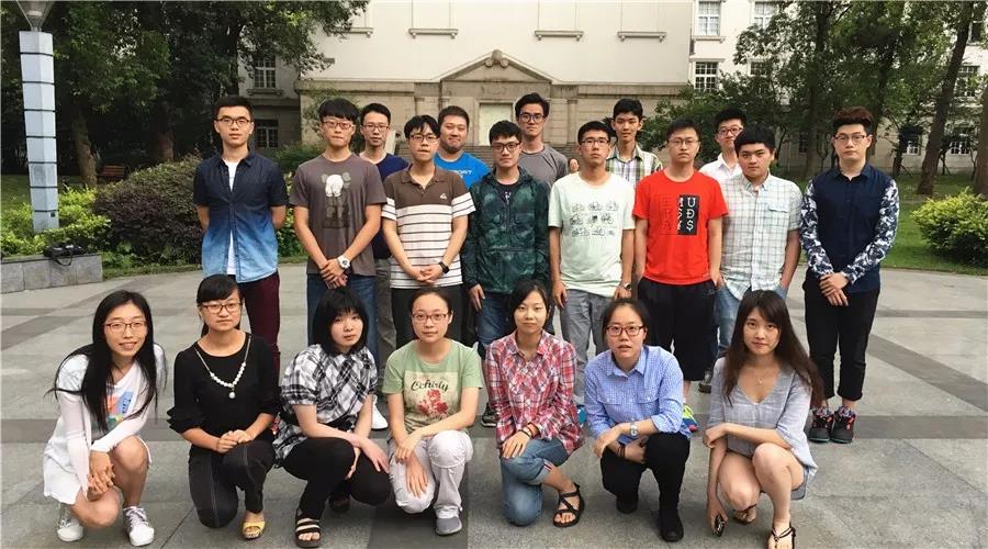 奖学金1000万,成都20w奖学金学霸