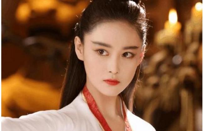 有这四种眼型的女生颜值肯定不低,公认四种最美的眼型女生